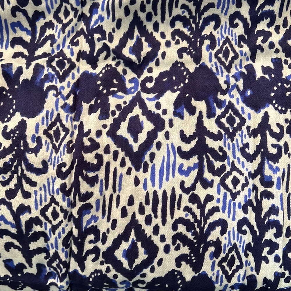 Lilly Pulitzer Infinity Scarf - Picture 5 of 6